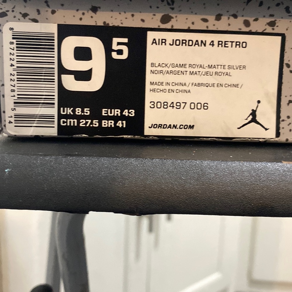 Jordan retro 4